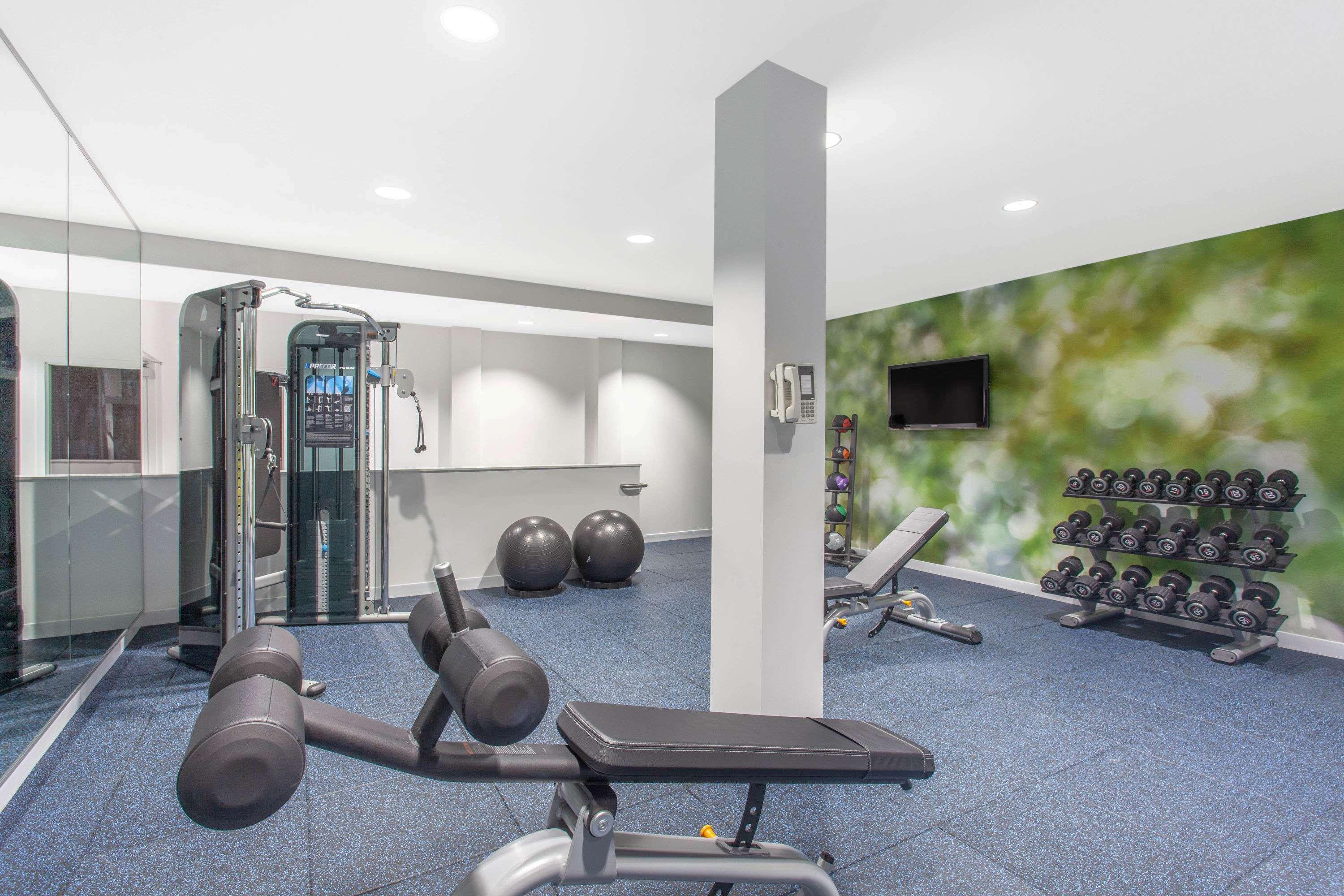 Wyndham Anaheim Hotel Bagian luar foto